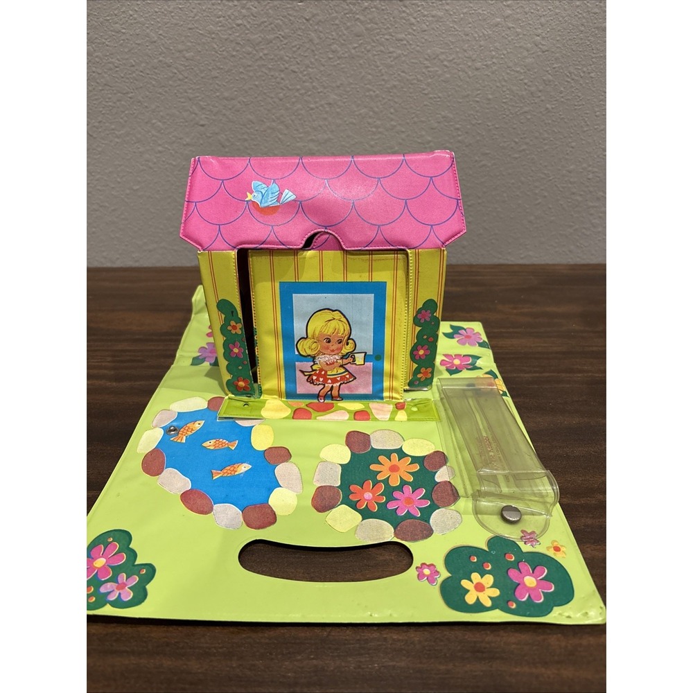 Vtg Mattel Liddle Kiddles Pop Up Play House 1967 Party & Sweet Pea Kiddle Doll